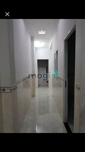 Hình ảnh Nhà Quận 1 đẩy lẹ-Đ.Lý Tự Trọng-2 tỷ 500-46m2-SHR