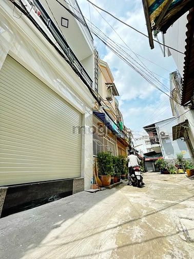 Hình ảnh Bán nhà 1 Lầu hẽm 793 Trần Xuân Soạn ,Khu Kiều Đàm , Quận 7