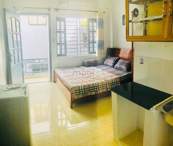 Hình ảnh Cho thuê Trang Chủ MB66.COM / Đăng Ký Tặng 66K trung tâm Quận 1 - Ban công cửa sổ thoáng mát