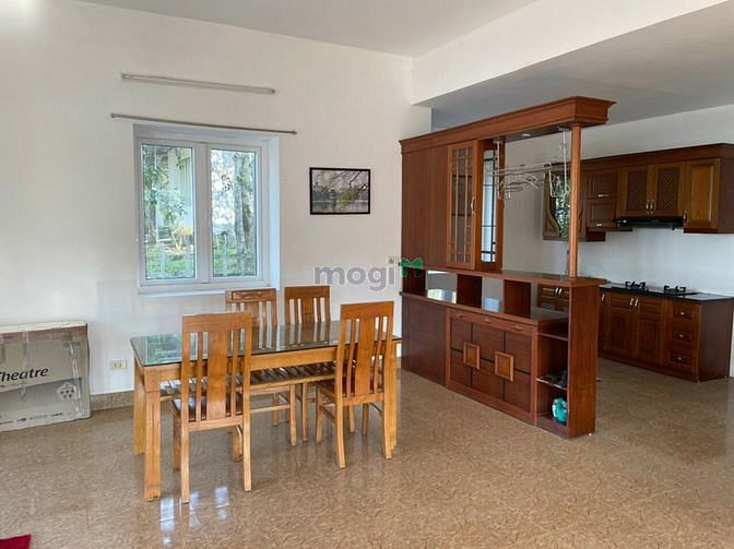 Hình ảnh Bán biệt thự 3 mặt tiền, view hồ Yên Bài - Đầy đủ nội thất