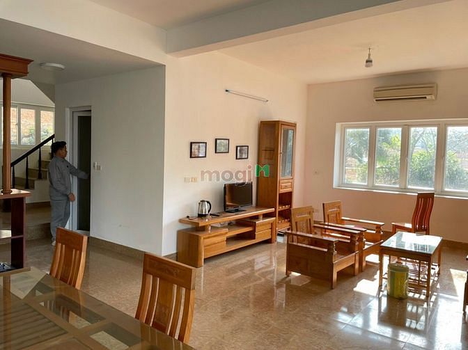 Hình ảnh Bán biệt thự 3 mặt tiền, view hồ Yên Bài - Đầy đủ nội thất