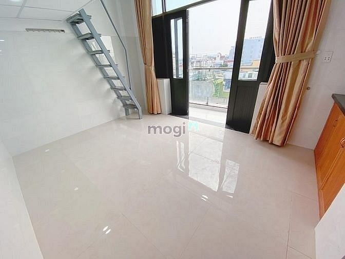 Hình ảnh Hỗ Trợ Cọc Đầu Tháng 8, Cách Đại Học CNTP 3P