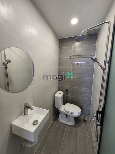 Hình ảnh Căn Hộ đầy đủ tiện ích  Ban công Bàn cờ Quận 3