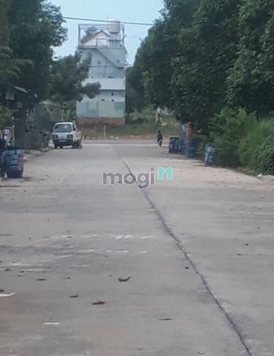 Hình ảnh Bán đất MT bê tông, C.P.Hòa, Bến Cát, DT:5x30, TC100m2, SHR, 1,950 tỷ
