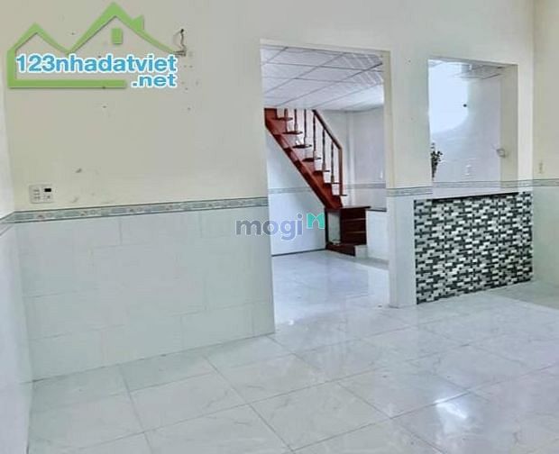 Hình ảnh -Bán gấp nhà đường Tây Thạnh, Tây Thạnh,Q.Tân Phú DTSD 95m2 Giá 3tỷ800