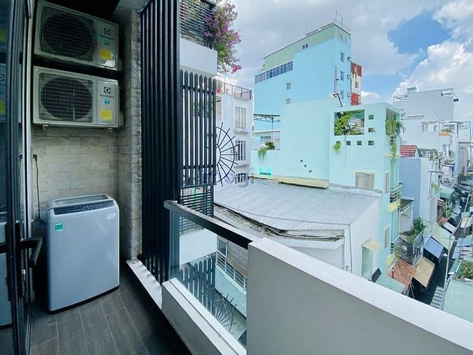 Hình ảnh CHDV_balcony_full nội thất_Nguyễn Thông_Q3
