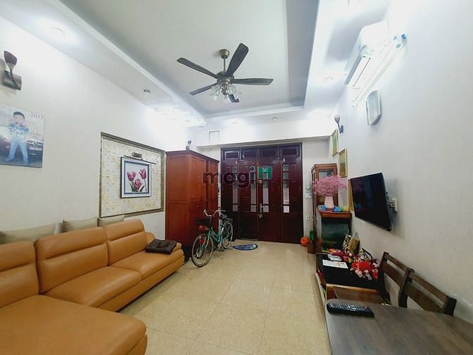 Hình ảnh Cho thuê nhà Xã Đàn 5 tầng 3 phòng ngủ, đầy đủ nội thất