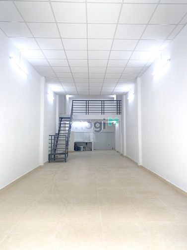 Hình ảnh Cho thuê mặt tiền Lê Lâm 4x18m gác lửng suốt
