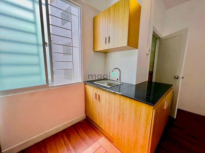 Hình ảnh CHDV mới xây full nt Q5 có dạng 1pn vs ban công