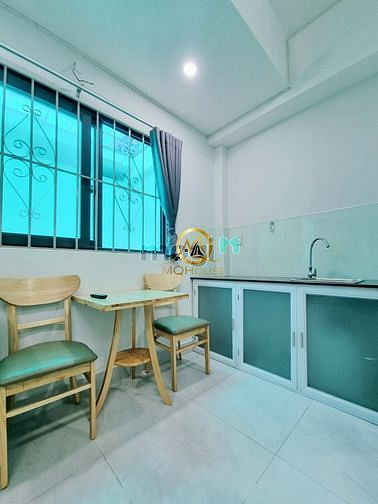 Hình ảnh Căn Hộ Full nội thất cửa sổ lớn CMT8 Q3