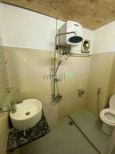 Hình ảnh Căn Hộ duplex 1 phòng ngủ ban công 50m2 Q10 Điện Biên Phủ