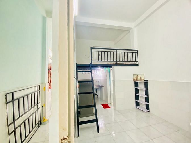 Hình ảnh Cho thuê chdv full nội thất_ánh sáng tự nhiên_khu vực Tân Phú 35m2