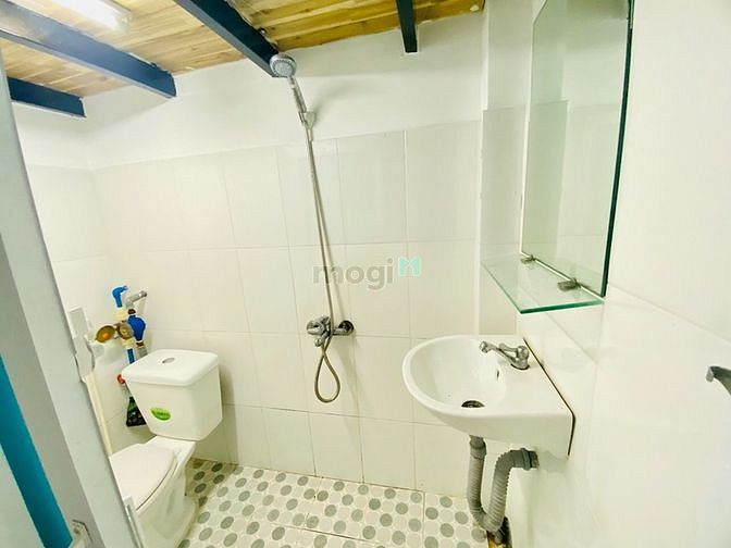 Hình ảnh Cho thuê chdv full nội thất_ánh sáng tự nhiên_khu vực Tân Phú 35m2
