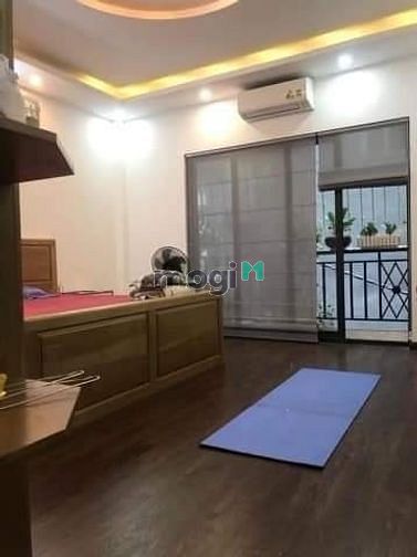 Hình ảnh Nhà ngõ nông cách phố Kim mã 20 m ...