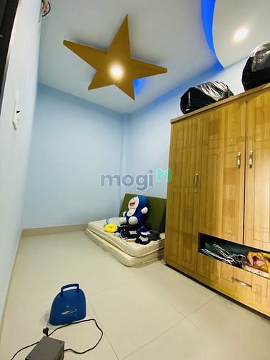 Hình ảnh Tên Lửa Bình Tân 43m 5 tầng ôtô đổ cửa chỉ nhỉnh 4 tỷ .