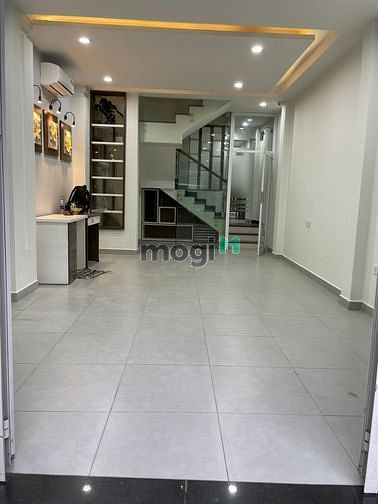 Hình ảnh Nhà Mặt Tiền đường Đinh Bộ Lĩnh: 4x18m: Trệt 3 Lầu Full Máy Lạnh