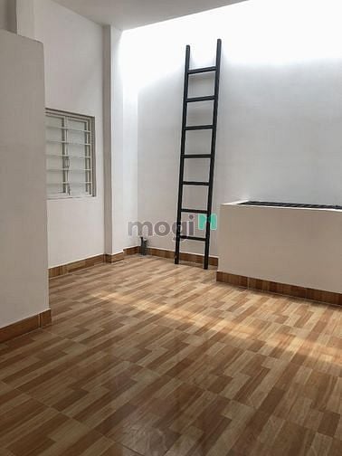 Hình ảnh Siêu phẩm Bình Tân - Hẻm xe tải thẳng 1 trục - 100m2 chỉ nhỉnh 5 tỷ
