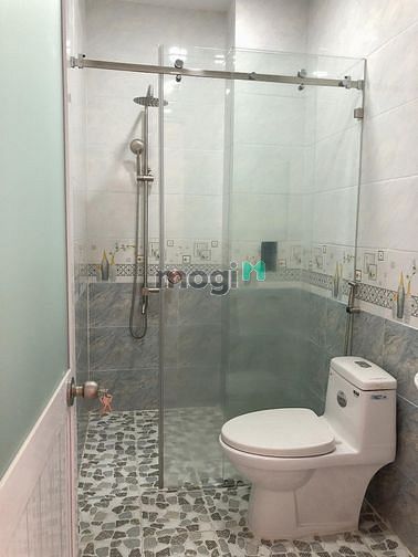Hình ảnh Siêu phẩm Bình Tân - Hẻm xe tải thẳng 1 trục - 100m2 chỉ nhỉnh 5 tỷ
