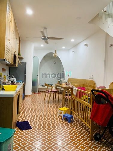 Hình ảnh Nhà thiết kế rất đẹp - phì hợp gia đình có trẻ e nhỏ