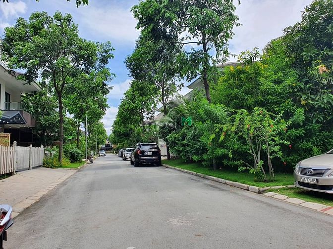 Hình ảnh Bán biệt thự khu compound, Villa cao cấp Valora Fuji, quận 9, 169m2.