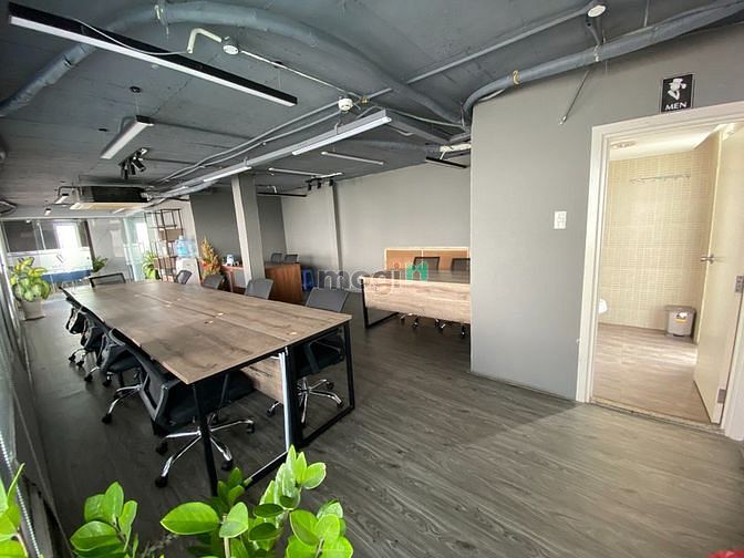 Hình ảnh Cho thuê nhà mặt tiền Nguyễn Đình Chiều Quận 3 - 6.1x19m nở hậu 7.7m