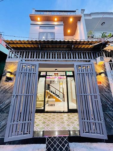 Hình ảnh Bùng nổ nhà ÂU DƯƠNG LÂN Q8 63m2 1T295