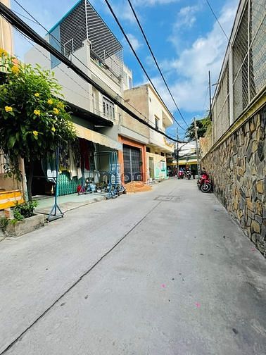 Hình ảnh Bán nhà Lê Văn Qưới, Bình Tân khu công chức dân trí, sát Tân Phú, 45m2