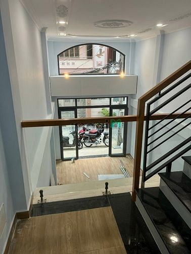 Hình ảnh Bán nhà HXH đường Hoàng Hoa Thám (4x19m) 5 tấm, 5PN 7WC