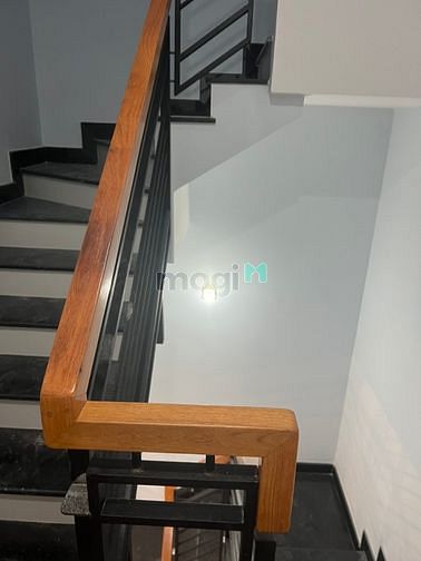 Hình ảnh Bán nhà HXH đường Hoàng Hoa Thám (4x19m) 5 tấm, 5PN 7WC