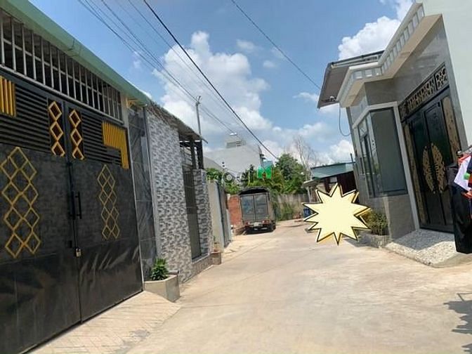 Hình ảnh Nhà Thiết kế HIỆN ĐẠI, đường Lò Lu, quận 9. Giá 1,69tỷ 50m2