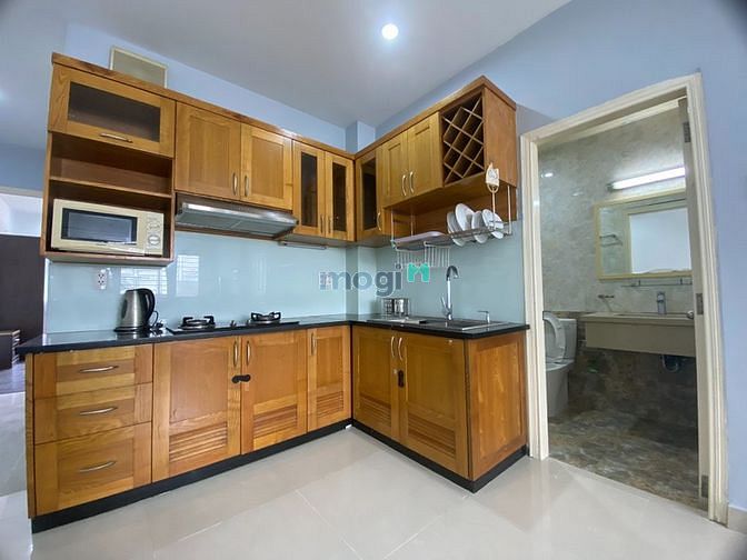 Hình ảnh CHDV cao cấp 2 PN rộng hơn 60m2 - Đối diện Công viên Lê Văn Tám, Q1