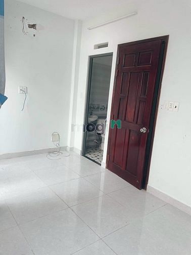 Hình ảnh Tân Phú - Lê Thúc Hoạch - 4 Tầng - 4 PN - 4.55 Tỷ