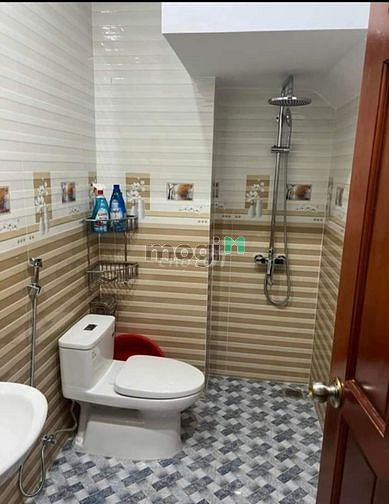 Hình ảnh Nhà Đ.Tôn Đản bán nhanh-Q.4-2 tỷ 1-44m2-SHR