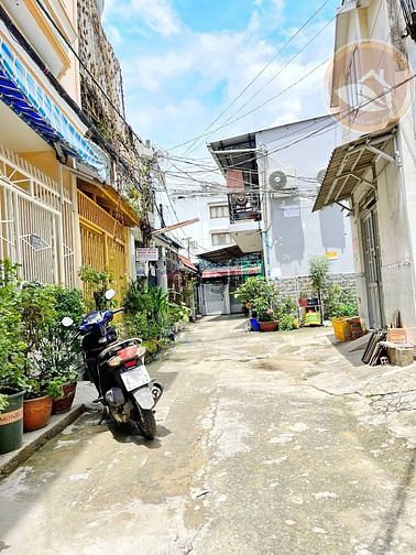 Hình ảnh Còn 1 Căn Duy Nhát Ở Khu Biệt Thự Kiều Đàm HXH ,Q7