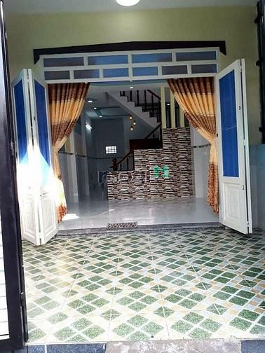 Hình ảnh Bán gấp nhà đường Xóm Chiếu; 46,5m2; sổ hồng riêng