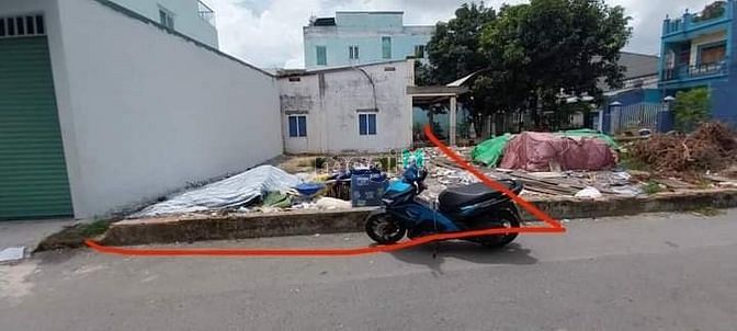 Hình ảnh Bán lô đất mặt tiền đường Cao Bá quát TP Dĩ An Bình Dương