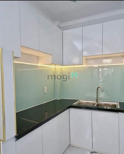 Hình ảnh Bán nhà Lê Đại Hành, quận 11 SHR 63,4M2/1tỷ720tr