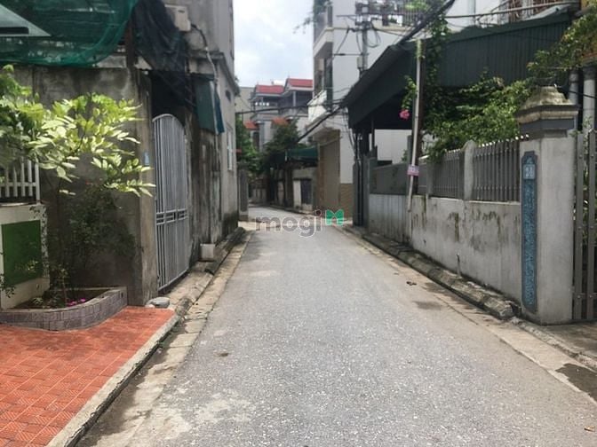 Hình ảnh 77m đất Giang Biên, Mặt đường lớn, vỉa hè chỉ 50tr/m