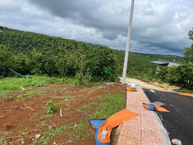 Hình ảnh Bán đất Đường Liên Xã Lộc An 4tr2/m2
