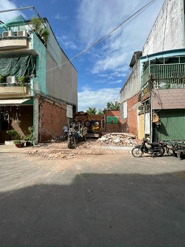 Hình ảnh Bán đất ngang 8m xây CHDV Tại Đại học Văn Lang, khu Nhà thờ bến hải
