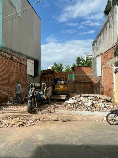 Hình ảnh Bán đất ngang 8m xây CHDV Tại Đại học Văn Lang, khu Nhà thờ bến hải