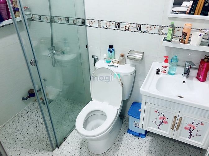 Hình ảnh Mb6623 nạp rút nhanh chóng 1PN, Sân Bay Phổ Quang, Tân Bình, cv Hoàng Văn Thụ