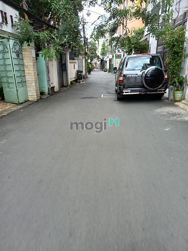 Hình ảnh Bán nhà tân bình - nhà mới - hẻm xe hơi