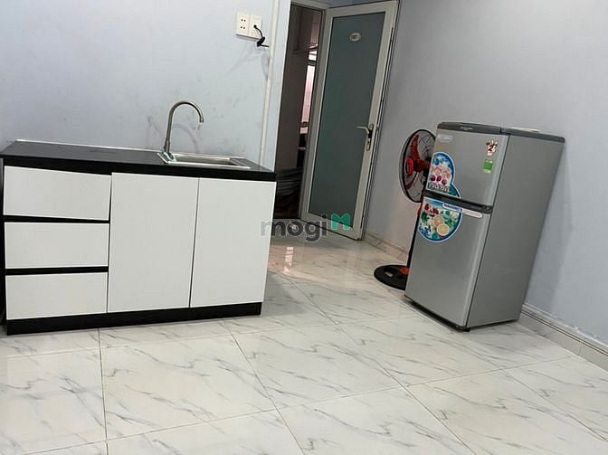 Hình ảnh Studio FULL nội thất, cửa sổ lớn