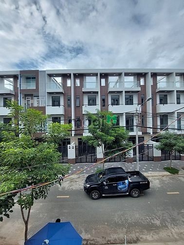 Hình ảnh Villa 3 tấm 80m2 khu dân cư Tên Lửa, gần siêu thị Co.opMart Bình Tân