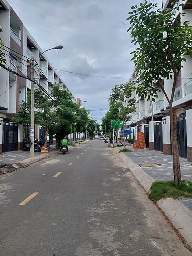 Hình ảnh Villa 3 tấm 80m2 khu dân cư Tên Lửa, gần siêu thị Co.opMart Bình Tân