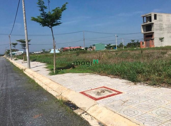 Hình ảnh Đại hạ giá Lô đất gần 100m2 SHR Đức Hòa, LA chỉ từ 400 triệu.