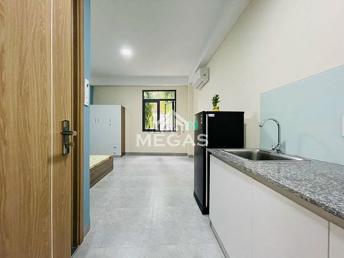 Hình ảnh Studio FULL nội thất, cửa sổ lớn siêu thoáng mát