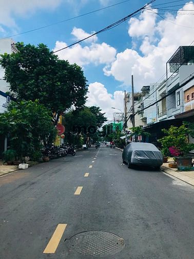Hình ảnh Cho thuê nhà MTNB 1 triêt 3 lầu 6pn