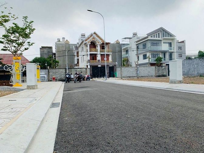 Hình ảnh Đất đẹp hẻm 40 - đường Võ Văn Hát, Quận 9. DT: 58,5m2, giá: 3,7 tỷ
